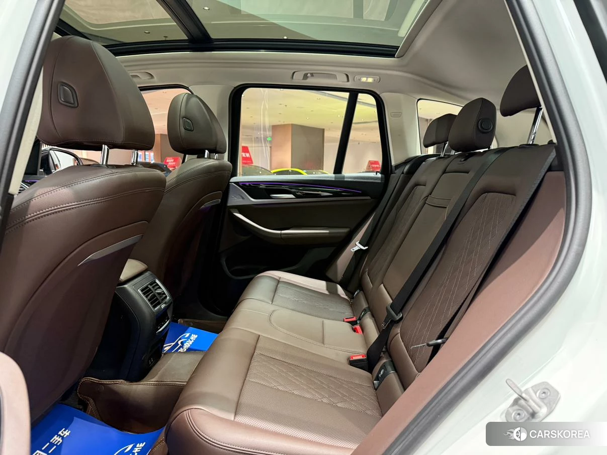 BMW X3 id 4498825 из Китая 24