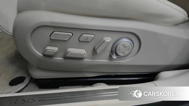 Genesis GV60 id 4881183 из Кореи 24
