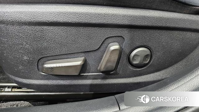 Hyundai The New Grandeur IG id 4424284 из Кореи 24