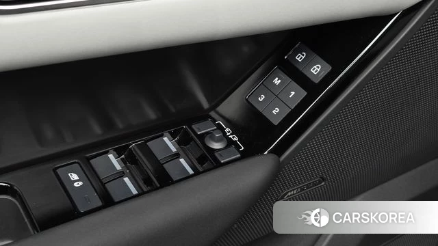 Land Rover Range Rover Velar id 4748810 из Кореи 24