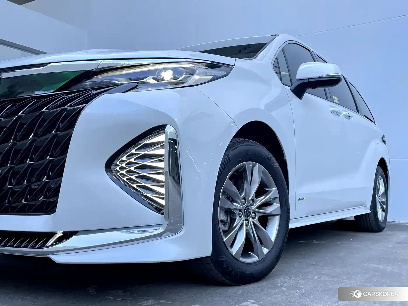 Toyota Sienna id 4679626 из Китая 24