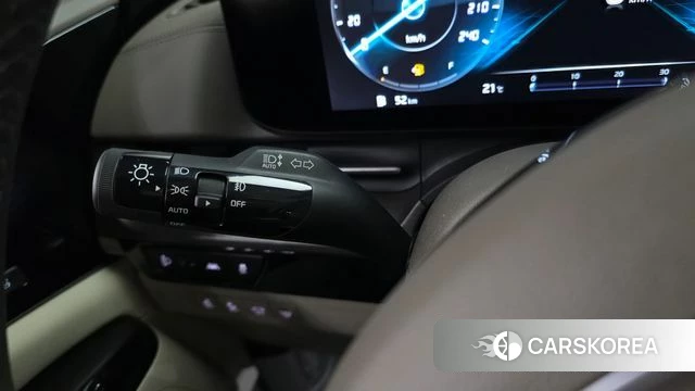 Kia Carnival 4th generation id 4444574 из Кореи 24