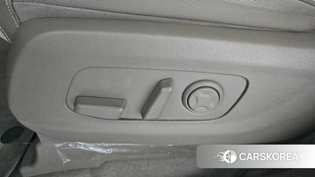 Kia Carnival 4th generation id 4267170 из Кореи 24
