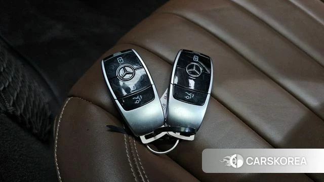 Mercedes-Benz E-Class W213 id 4751019 из Кореи 24