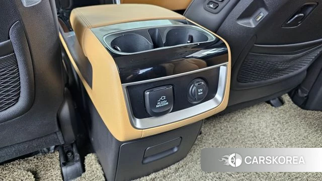 Kia Carnival 4th generation id 4443798 из Кореи 24