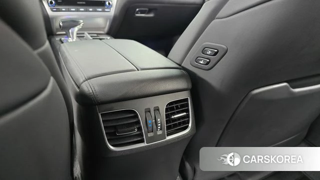 Genesis G80 id 4794655 из Кореи 24
