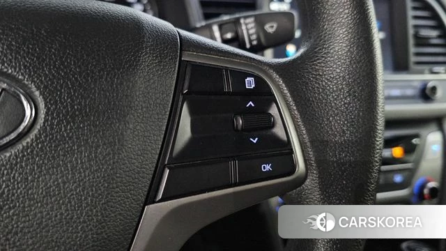 Hyundai Avante AD id 4610478 из Кореи 24