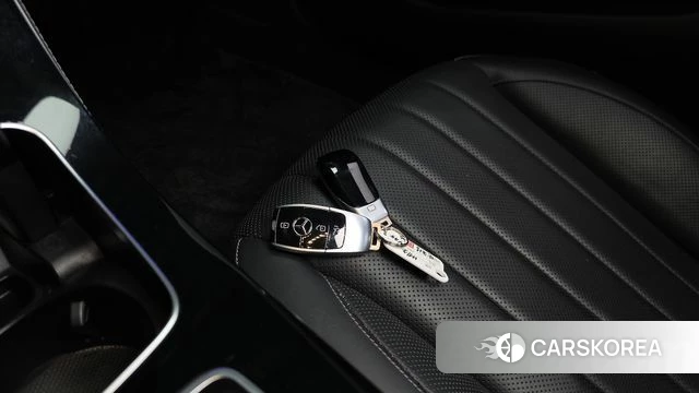 Mercedes-Benz E-Class W213 id 4403701 из Кореи 24