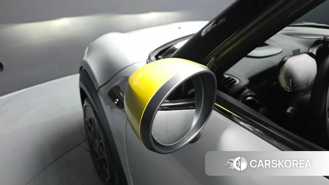 Mini Cooper Electric id 4201944 из Кореи 24