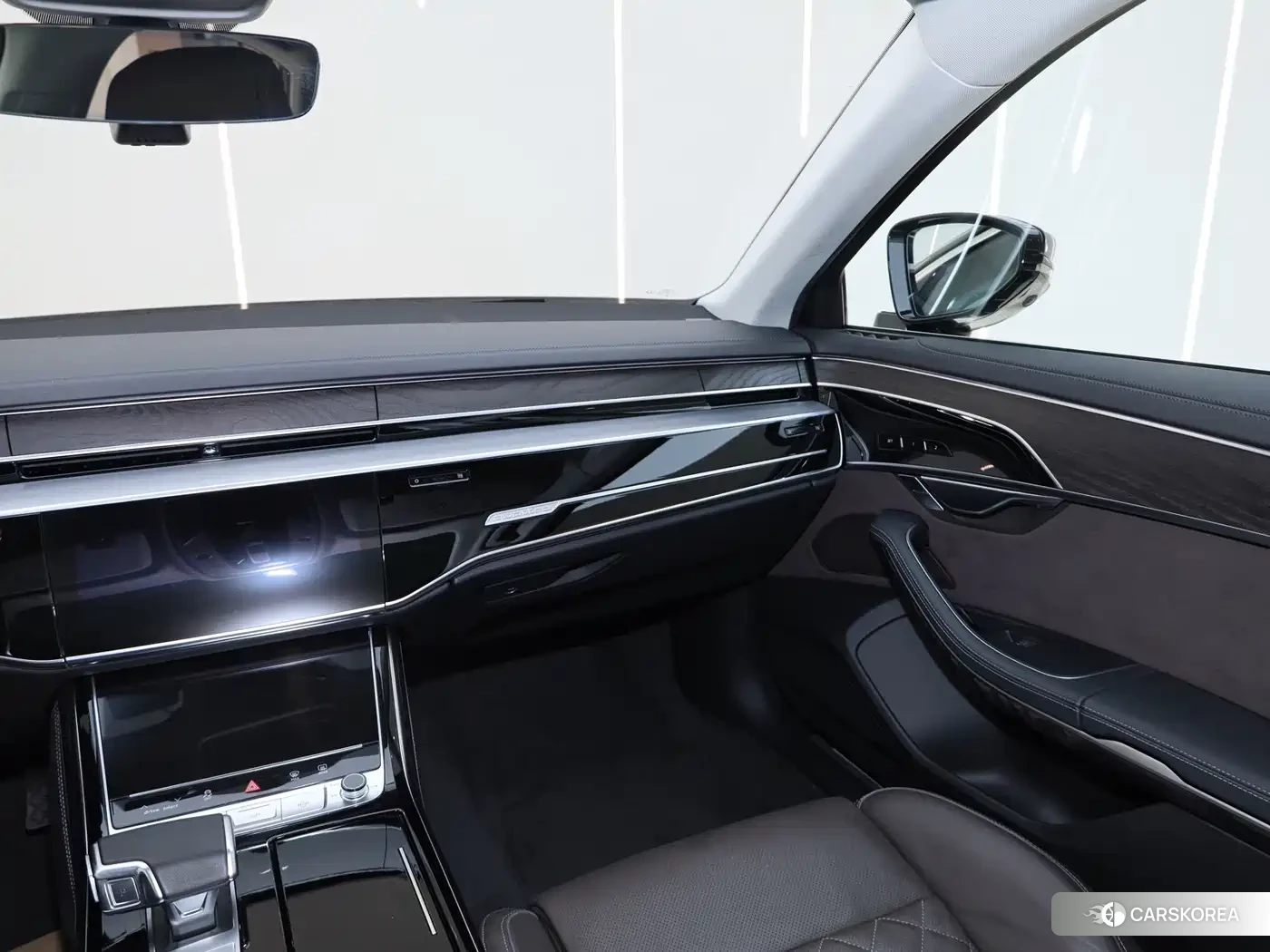 Audi A8 id 4599648 из Китая 24
