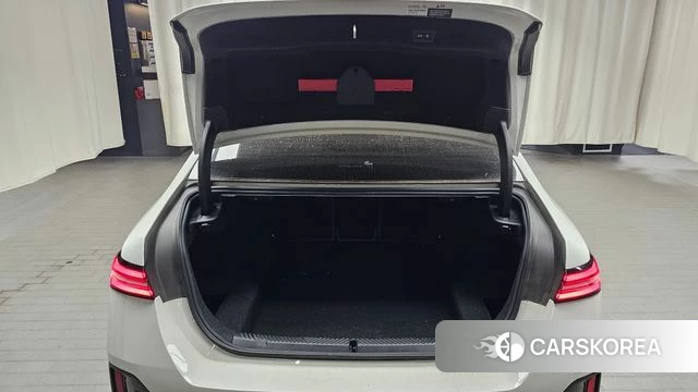 BMW 5 Series (G60) id 4194224 из Кореи 24