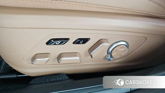 Hyundai Grandeur Hybrid (GN7) id 4329430 из Кореи 24