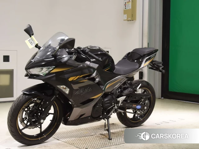 Проданный Kawasaki NINJA 400 2023 из Японии, фото 3