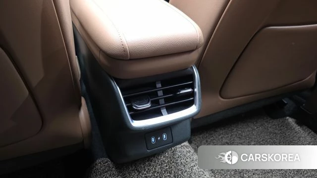 Hyundai Grandeur Hybrid (GN7) id 4360797 из Кореи 24