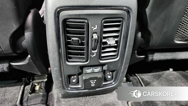 Jeep Grand Cherokee id 4417043 из Кореи 24
