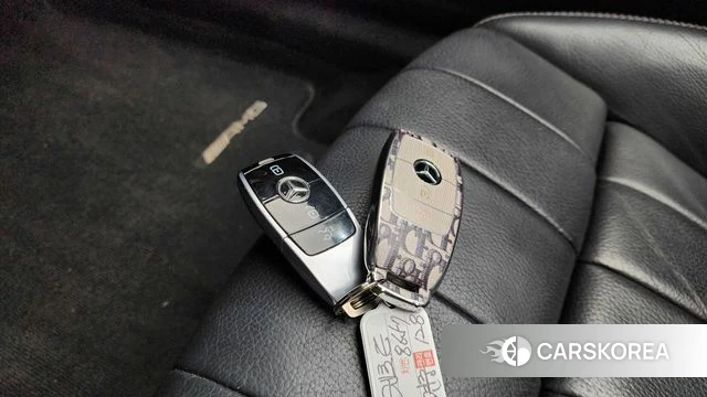 Mercedes-Benz E-Class W213 id 4882466 из Кореи 24