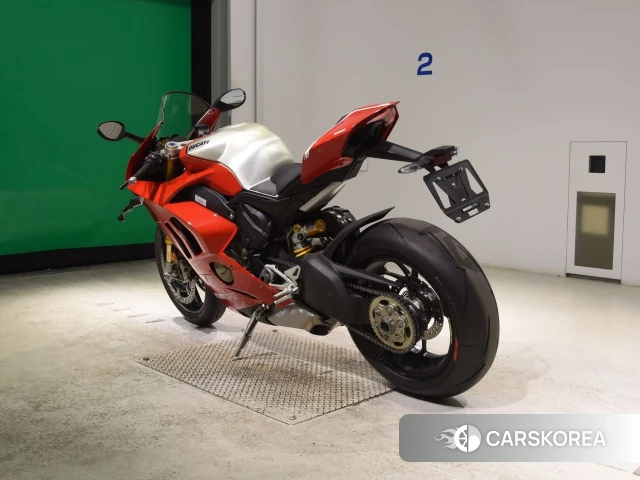 Ducati PANIGALE V4 R id 3951989 из Японии 23