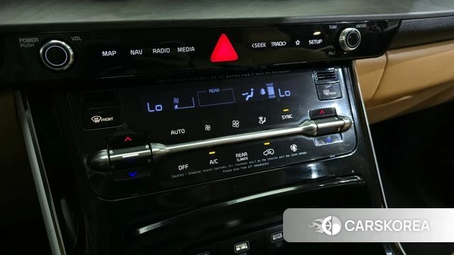 Kia Carnival 4th generation id 4293213 из Кореи 24
