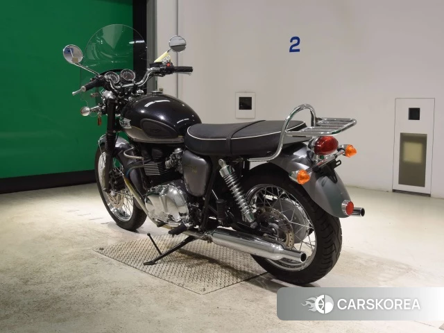 Triumph BONNEVILLE T100 id 3946649 из Японии 23