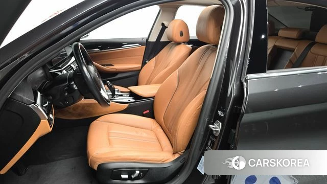 BMW 5 Series (G30) id 4519907 из Кореи 24