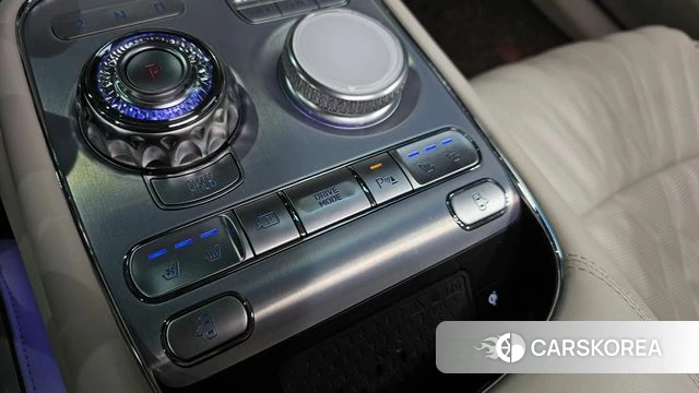Genesis G90 (RS4) id 4541381 из Кореи 24