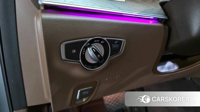 Mercedes-Benz E-Class W213 id 4780891 из Кореи 24