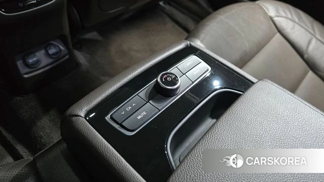 Kia Come New K7 id 4770807 из Кореи 24