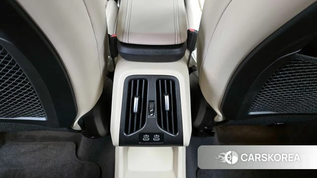 BMW X1 (U11) id 4222732 из Кореи 24