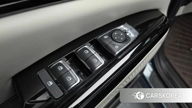 Kia Carnival 4th generation id 4604346 из Кореи 24