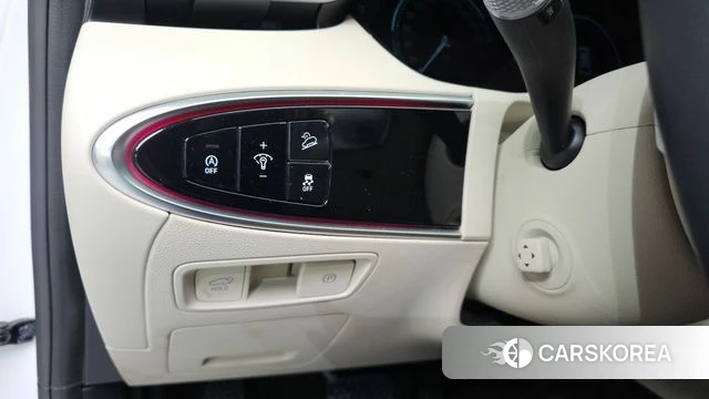 Genesis GV70 id 4303689 из Кореи 24