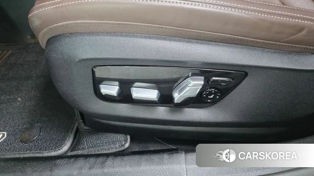 BMW 6 Series GT (G32) id 4506497 из Кореи 24