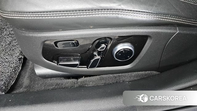 Genesis G90 id 4482910 из Кореи 24