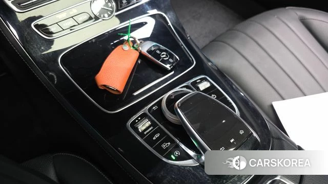 Mercedes-Benz E-Class W213 id 4416921 из Кореи 24