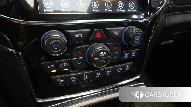 Jeep Grand Cherokee id 4759596 из Кореи 24