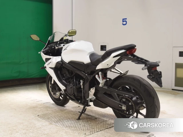 Honda CBR650R id 3947020 из Японии 24