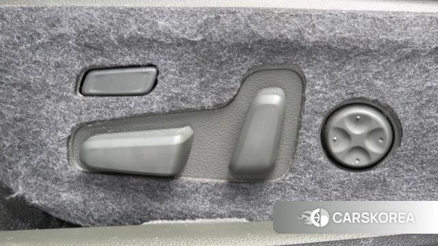 Hyundai The New Grandeur IG id 4507942 из Кореи 23