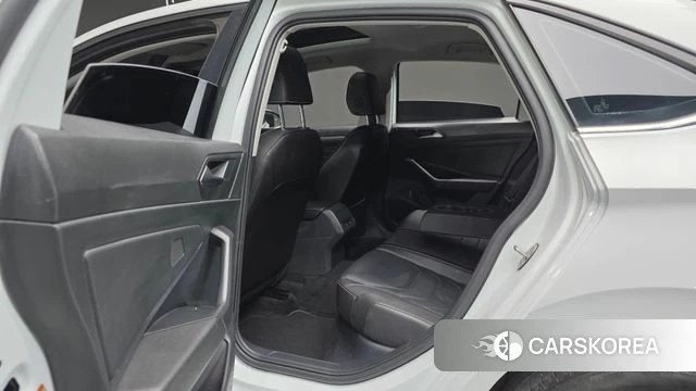 Volkswagen 7th Generation of Jetta id 4316022 из Кореи 24