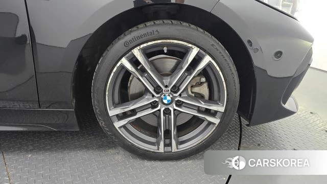 BMW 1 Series (F40) id 4768113 из Кореи 24