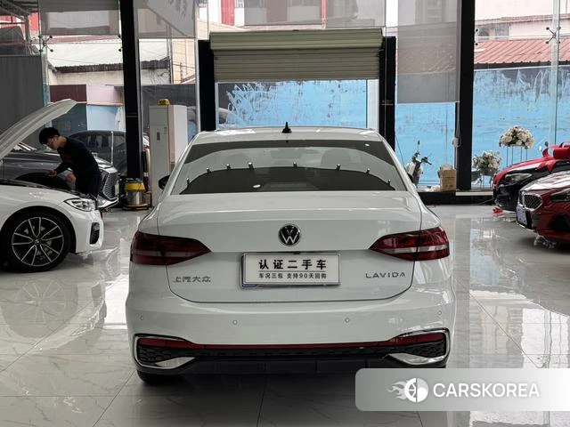 Volkswagen Lavida id 4261846 из Китая 24