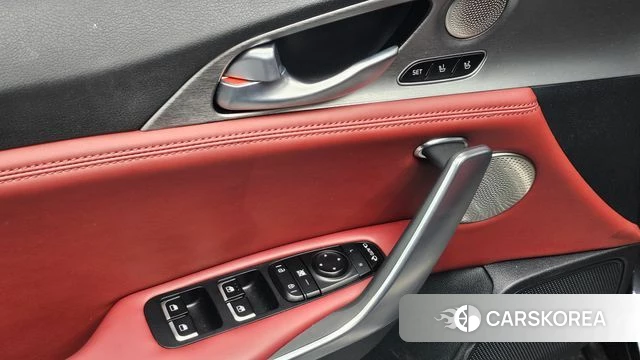 Kia Stinger id 4937013 из Кореи 24