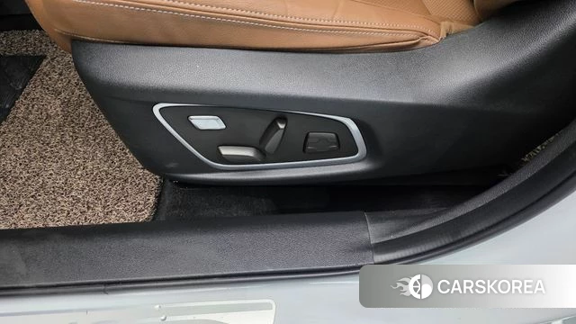 Renault Korea (Samsung) The New QM6 id 4231202 из Кореи 24