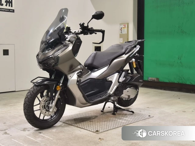 Проданный Honda ADV150 id 4237573 из Японии, фото 24