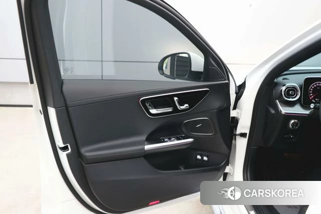 Mercedes-Benz C-class PHEV id 4260638 из Китая 24