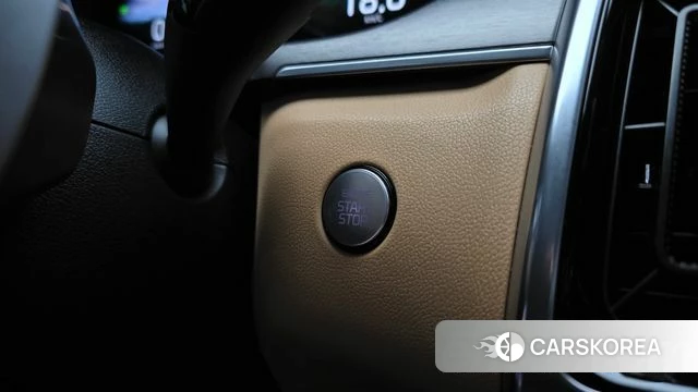 Kia Sorento 4th Generation id 4250424 из Кореи 24