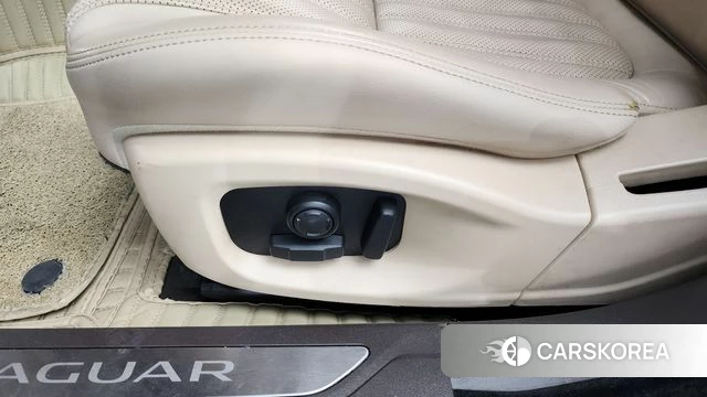 Jaguar XF (X260) id 4269523 из Кореи 24