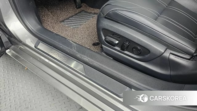 Lexus ES300h 7th generation id 4693824 из Кореи 24