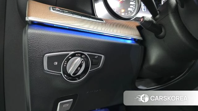 Mercedes-Benz E-Class W213 id 4331332 из Кореи 24