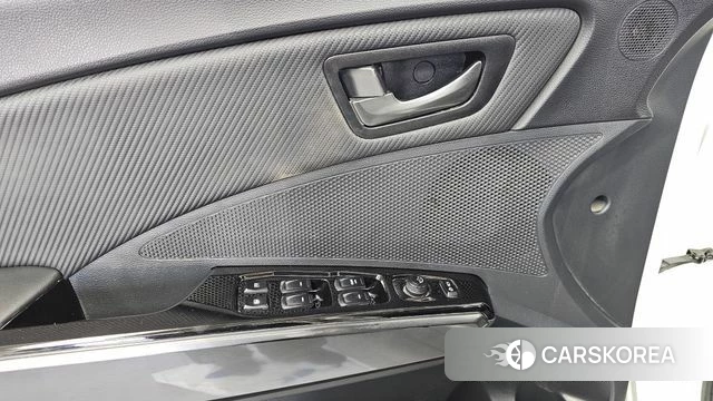 Ssangyong The New Tivoli id 4834495 из Кореи 24