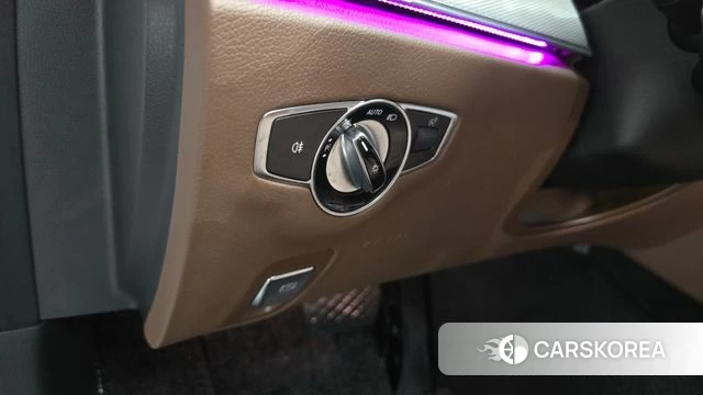 Mercedes-Benz E-Class W213 id 4345690 из Кореи 24