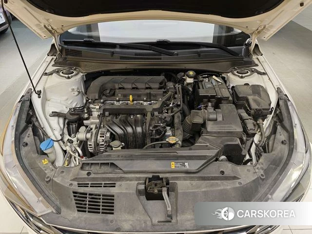 Hyundai Elantra id 4321395 из Китая 24